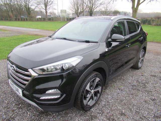 Hyundai Tucson 1.7 CRDi Blue Drive Sport Edition 5dr 2WD Estate Diesel Black