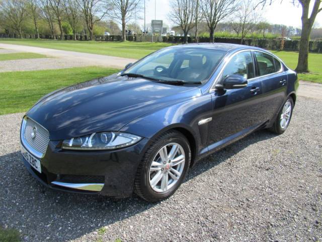 Jaguar XF 2.2d [163] Luxury 4dr Auto Saloon Diesel Loire Blue