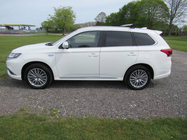 2019 Mitsubishi Outlander 2.4 PHEV Juro 5dr Auto