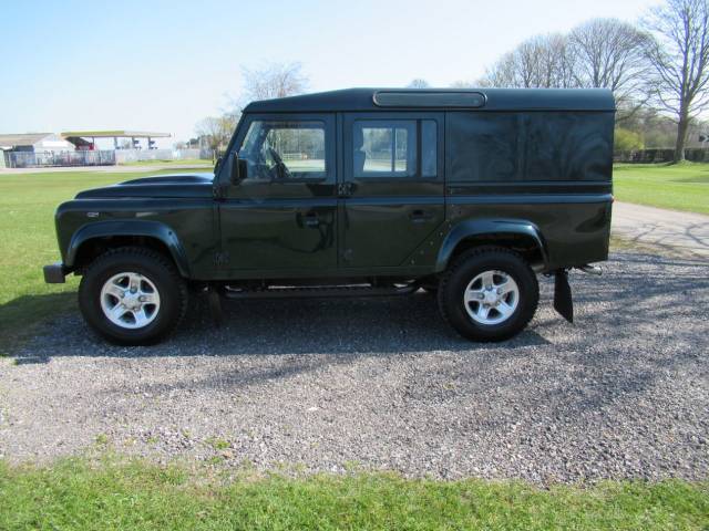 2012 Land Rover Defender XS Utility Wagon TDCi [2.2]