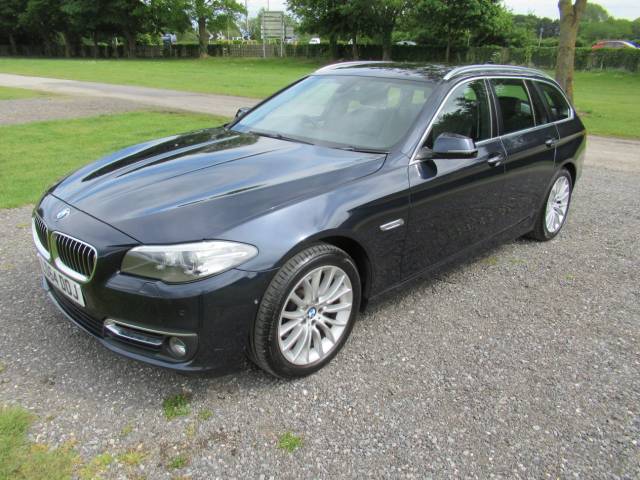 BMW 5 Series 2.0 520d [190] Luxury 5dr Step Auto Estate Diesel Imperial Blue