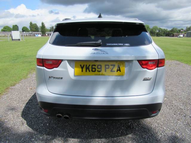 2019 Jaguar F-Pace 2.0d [180] Chequered Flag 5dr Auto AWD