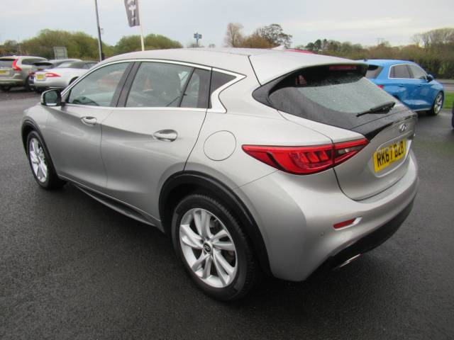 2017 Infiniti Q30 1.5d Premium 5dr [IN-Touch Nav]