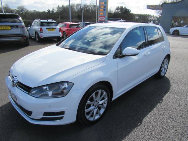 Volkswagen Golf 2.0 TDI GT 5dr DSG Hatchback Diesel Pure White