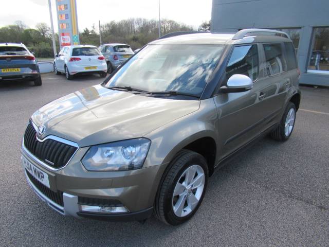 Skoda Yeti Outdoor 1.6 TDI CR Elegance GreenLine II 5dr Hatchback Diesel Green