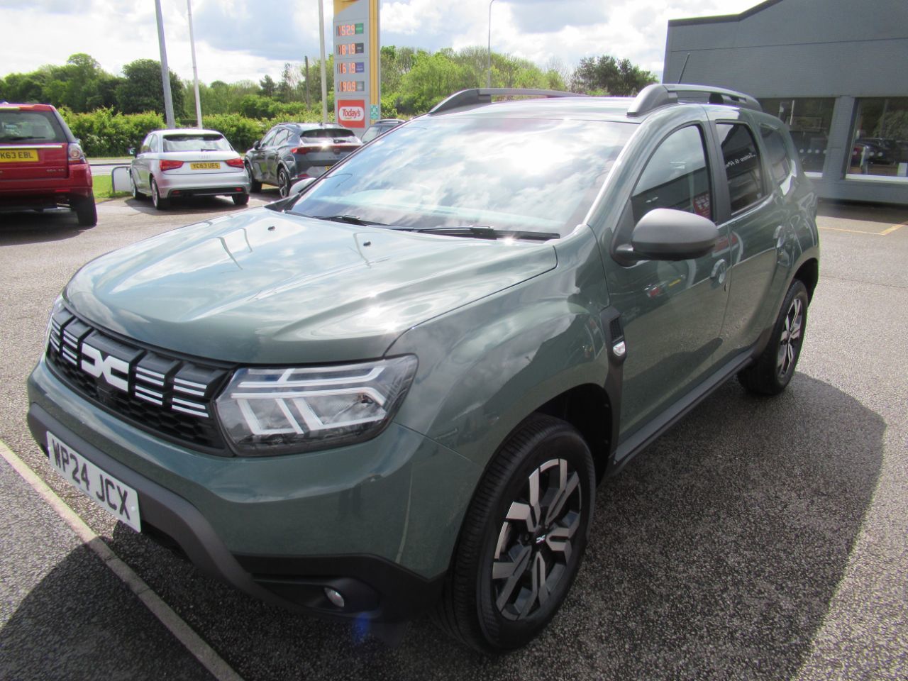 2024 Dacia Duster